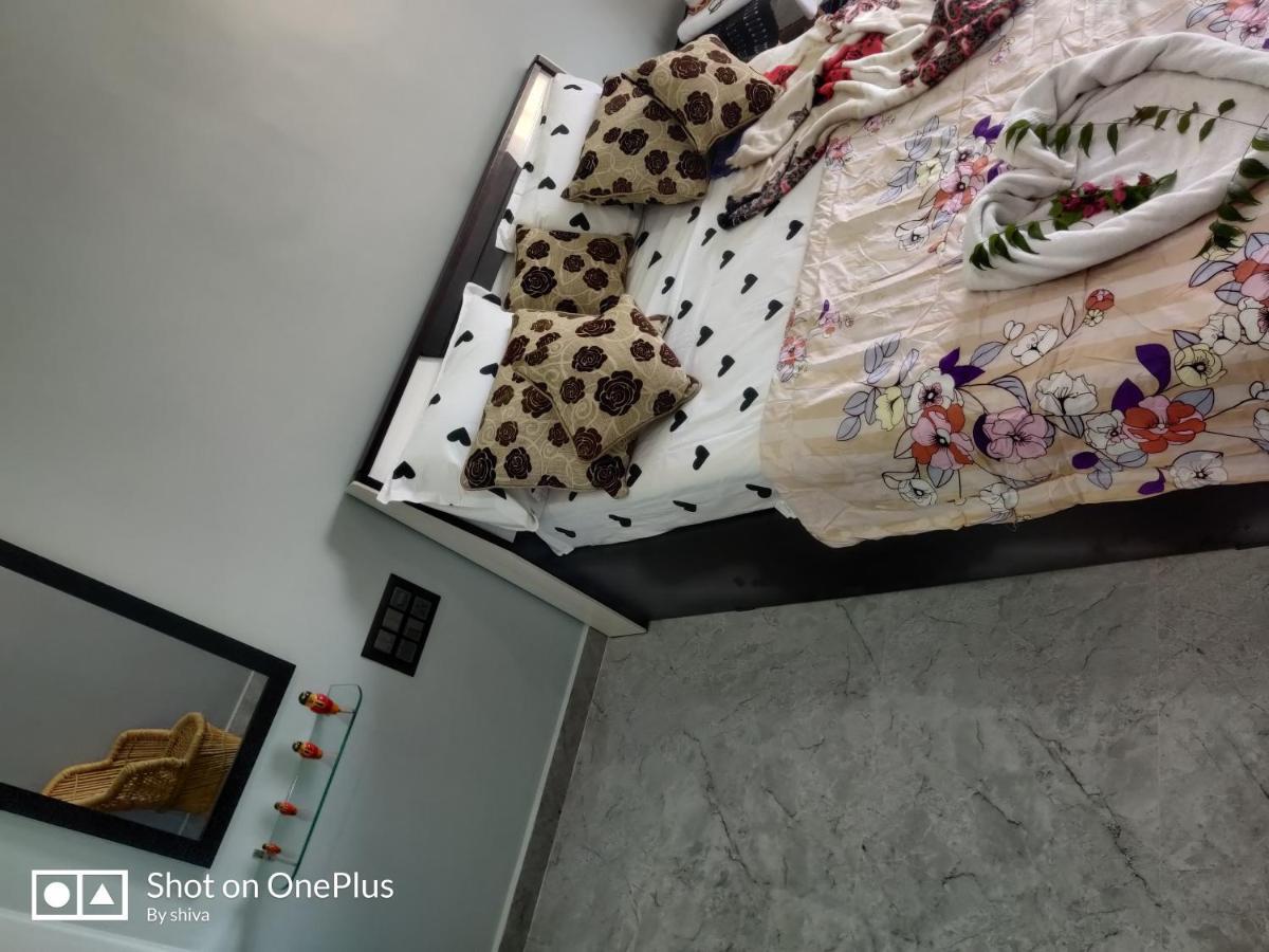האמפי Lee Homestay מראה חיצוני תמונה