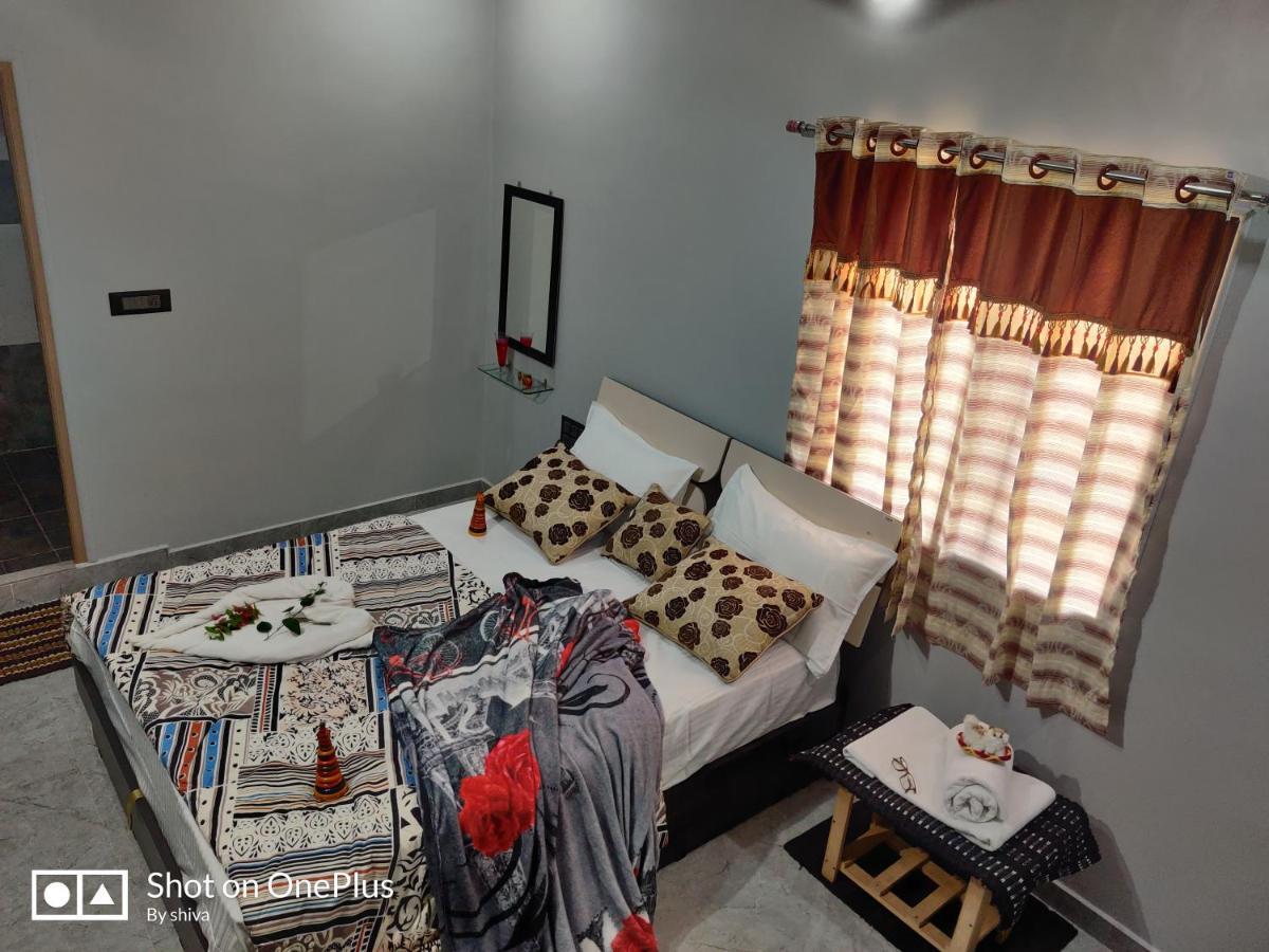 האמפי Lee Homestay מראה חיצוני תמונה